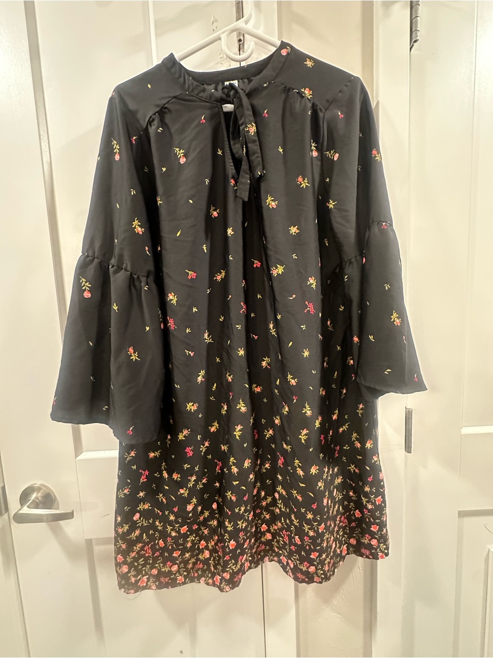 Old Navy Black Floral-Accent Dress